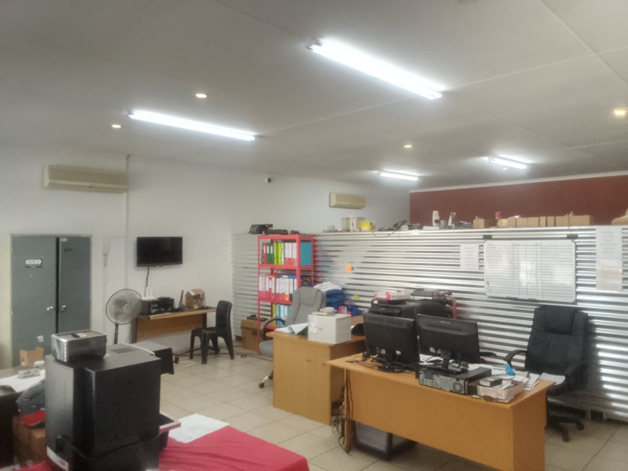 To Let commercial Property for Rent in George Central Western Cape